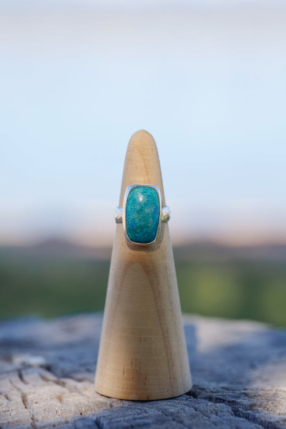 Rectangle Peruvian Blue Opal Ring - Size 5