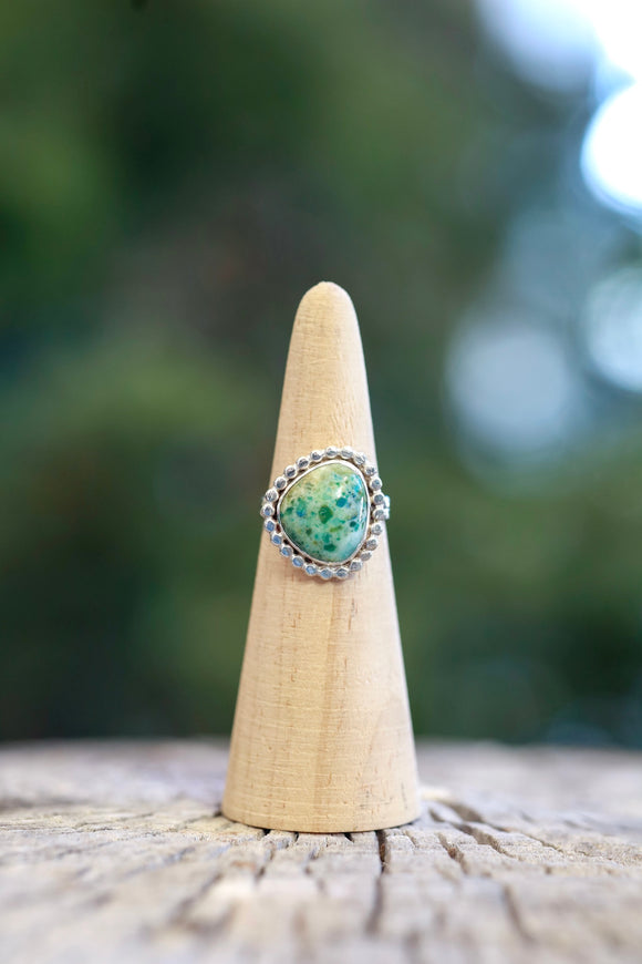 Peruvian Blue Opal Beaded Detail Ring - Size 7.5